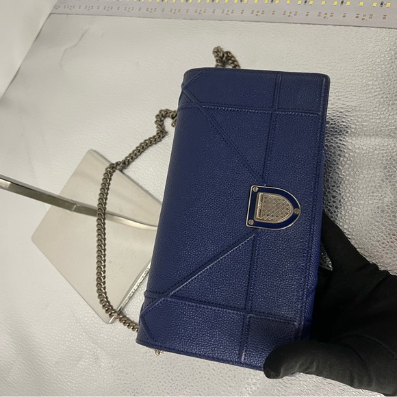 Dior blue leather diorama wallet on chain - Picture 3 of 8
